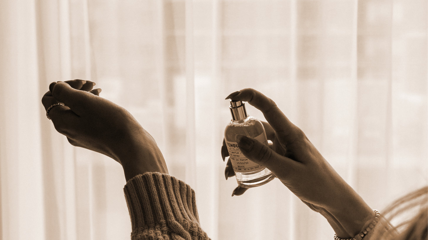 Lire la suite à propos de l’article Parfums à base de phéromones : que dit la science ?