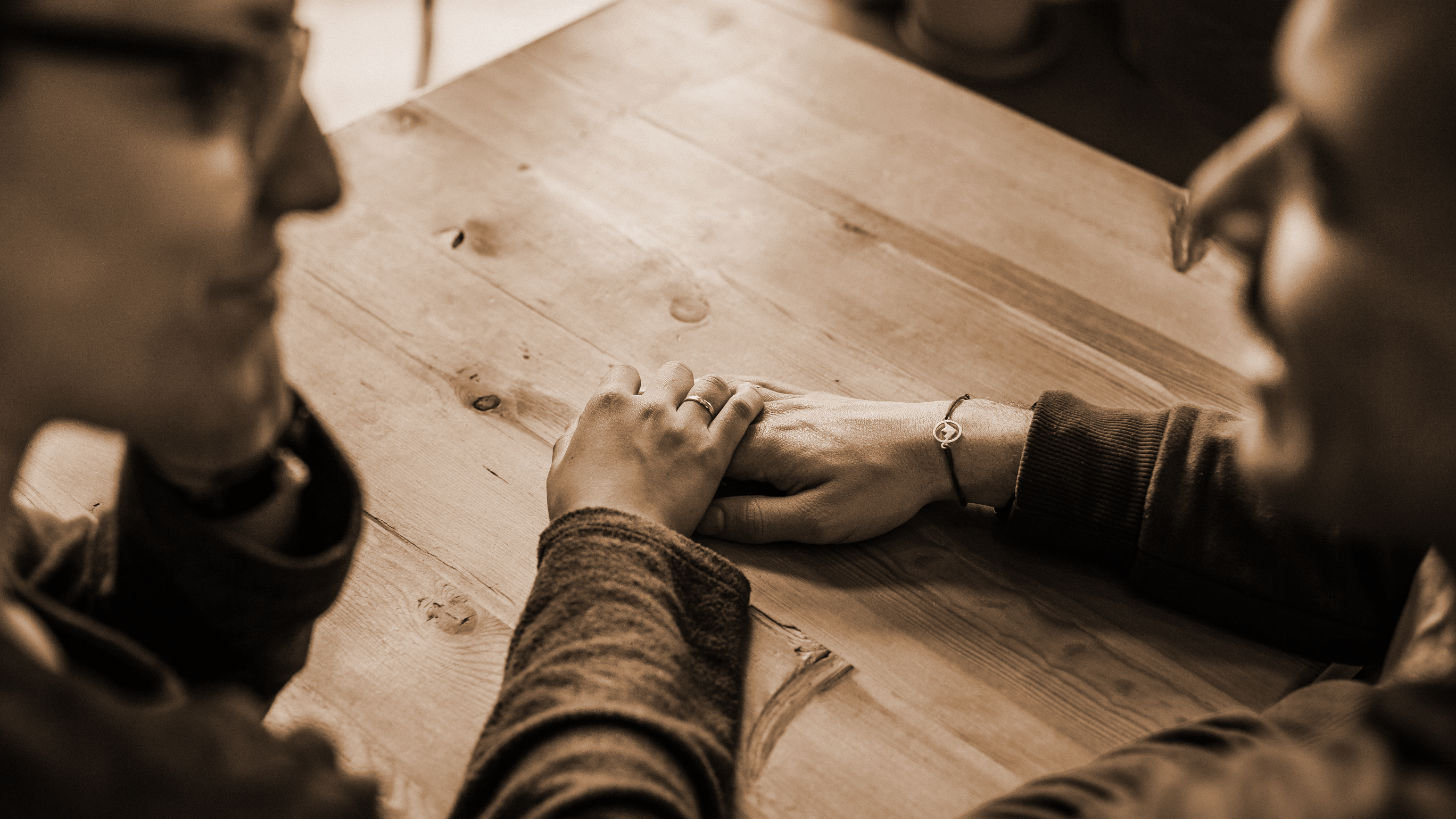 Lire la suite à propos de l’article Les astuces pour flirter subtilement et captiver votre crush