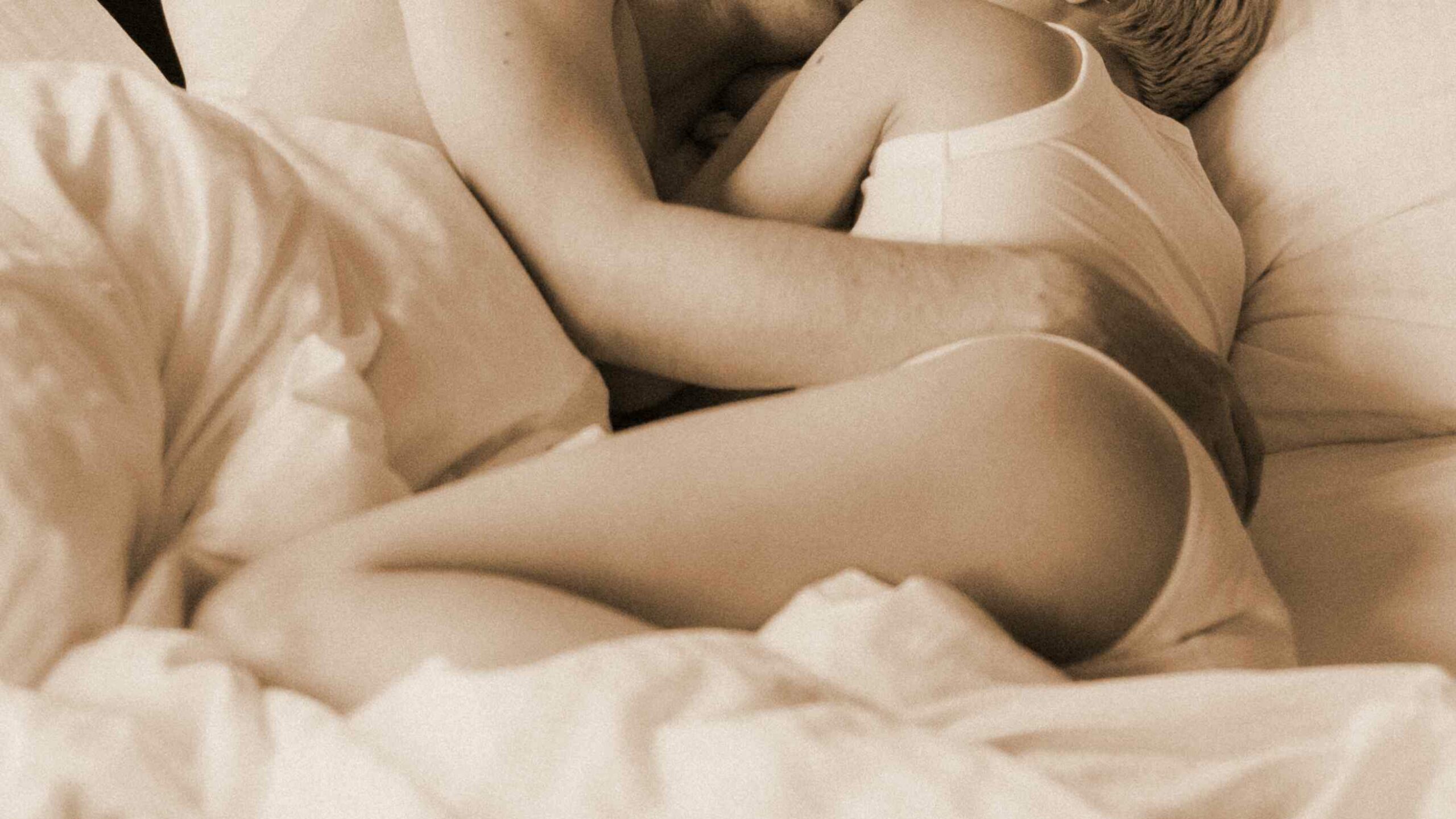 Lire la suite à propos de l’article La communication après l’amour : partager vos expériences et renforcer l’intimité